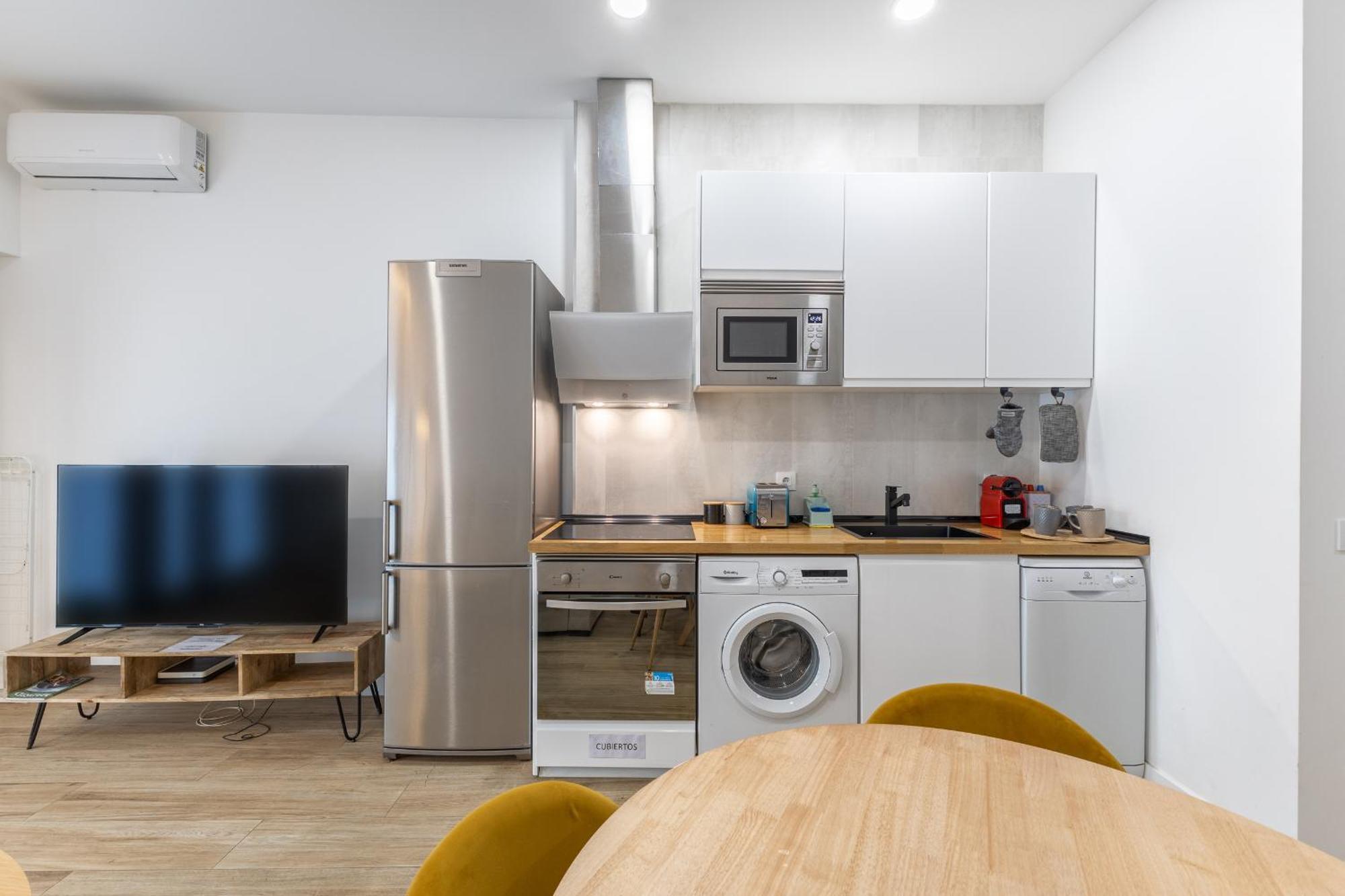 Atocha Apartment มาดริด ภายนอก รูปภาพ