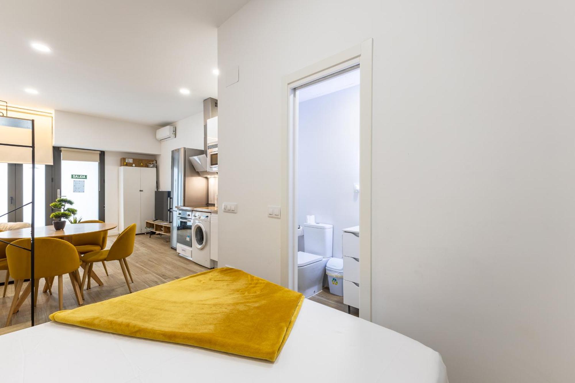 Atocha Apartment มาดริด ภายนอก รูปภาพ