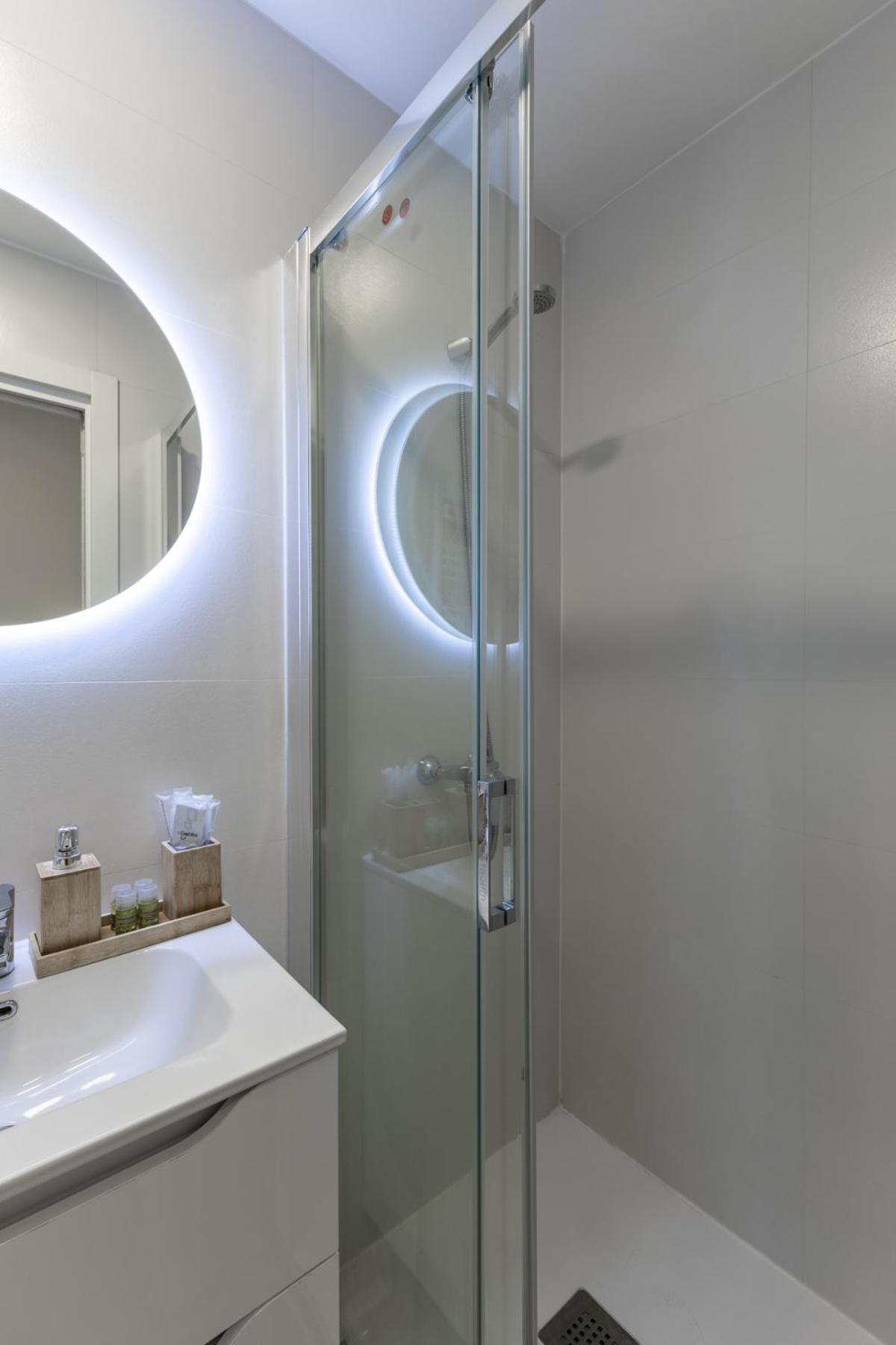 Atocha Apartment มาดริด ภายนอก รูปภาพ